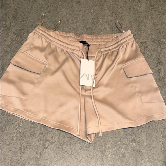 Zara Pants - Zara Light Beige Cargo Drawstring Women's Shorts